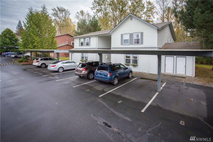 Property Photo:  2020 Superior St 101  WA 98229 