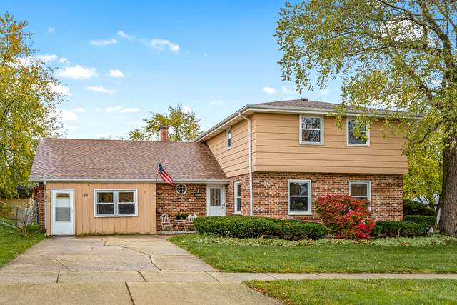 Property Photo: 1831 Briarwood Avenue IL 60133