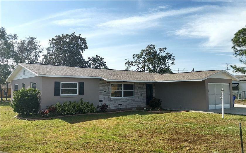 Property Photo:  3305 Hawk Street  FL 33872 