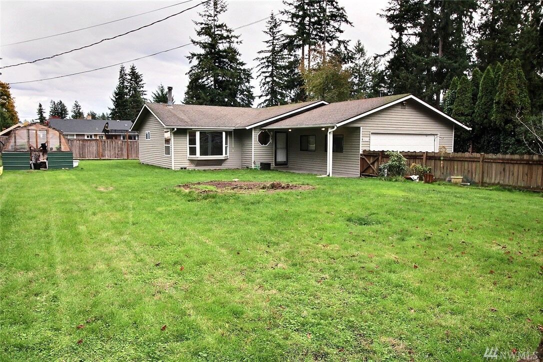 Property Photo: 26010 174th Ave SE WA 98042