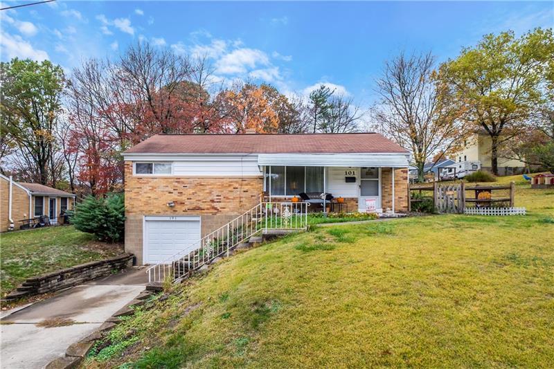 Property Photo:  101 Ridgeside Road  PA 15237 