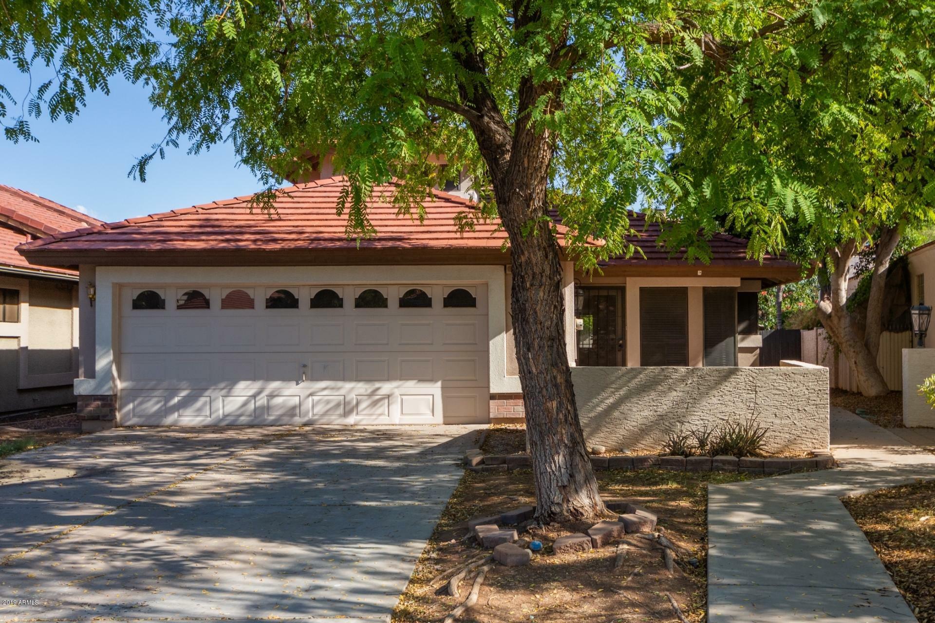 Property Photo:  725 N May Street  AZ 85226 