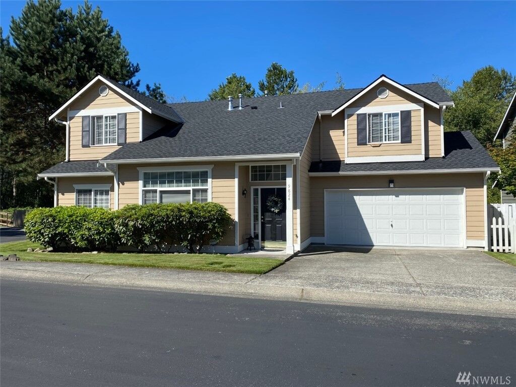 Property Photo:  9824 21st Ave SE 32  WA 98208 