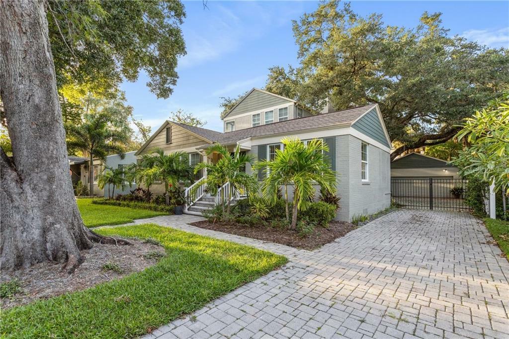 Property Photo: 2933 W Alline Avenue FL 33611