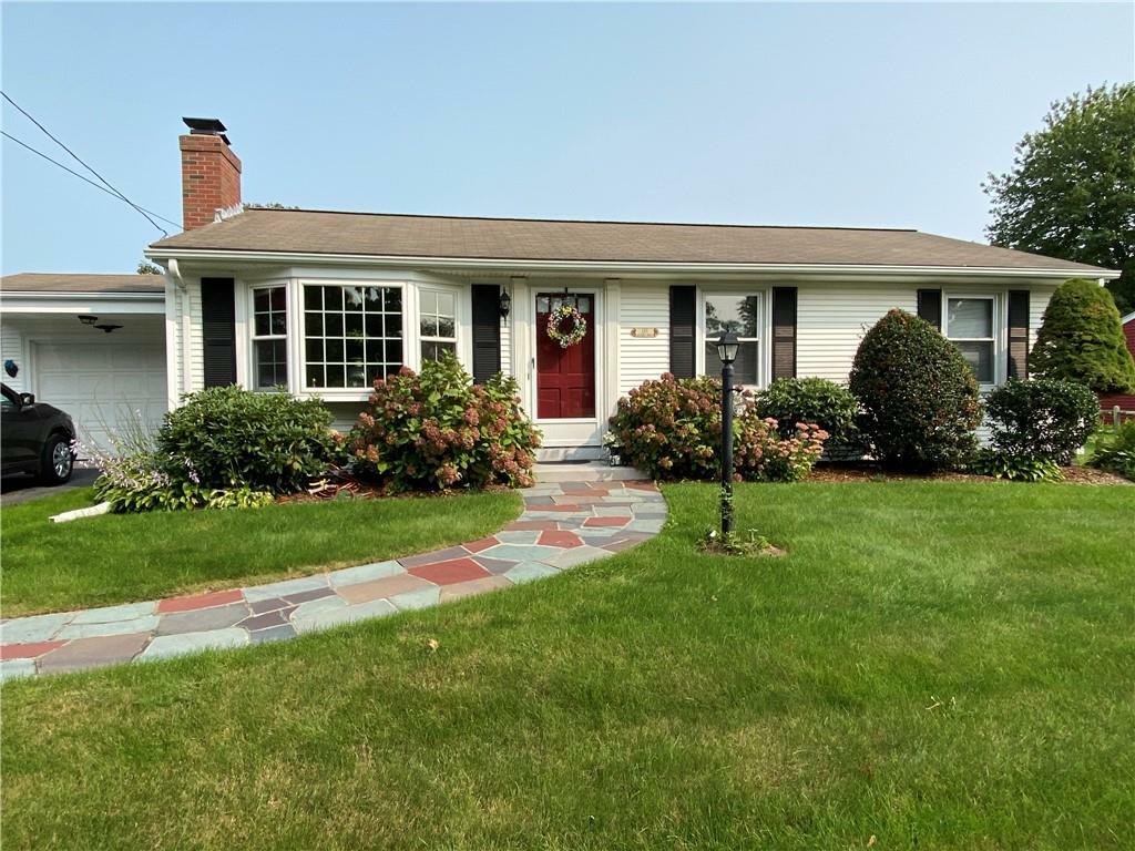 Property Photo:  135 Beverly Rd  RI 02915 