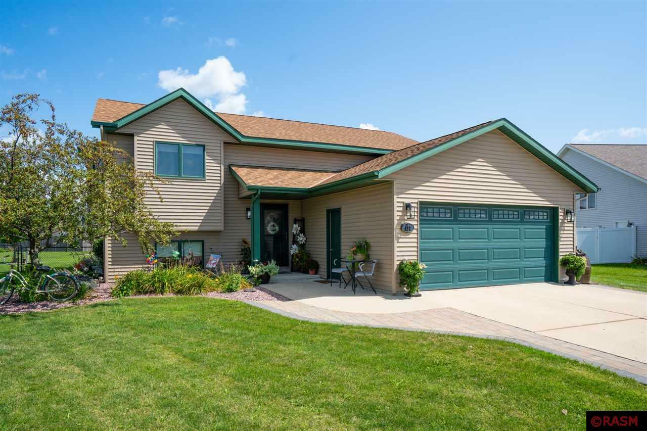 Property Photo: 157 Quinion Drive MN 56001