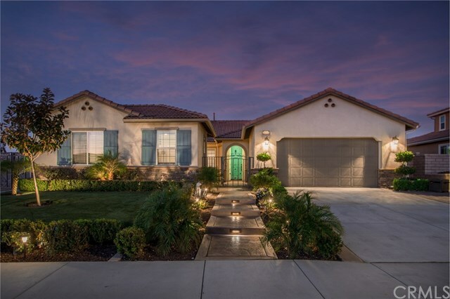 Property Photo:  35554 Laurel Tree Court  CA 92596 