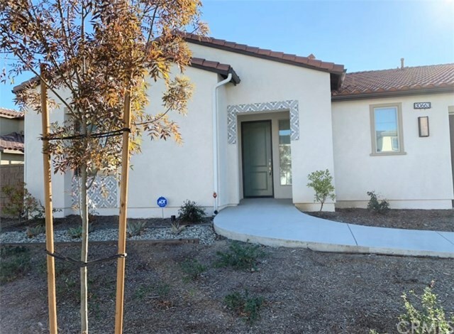 Property Photo:  30663 Boxleaf  CA 92563 