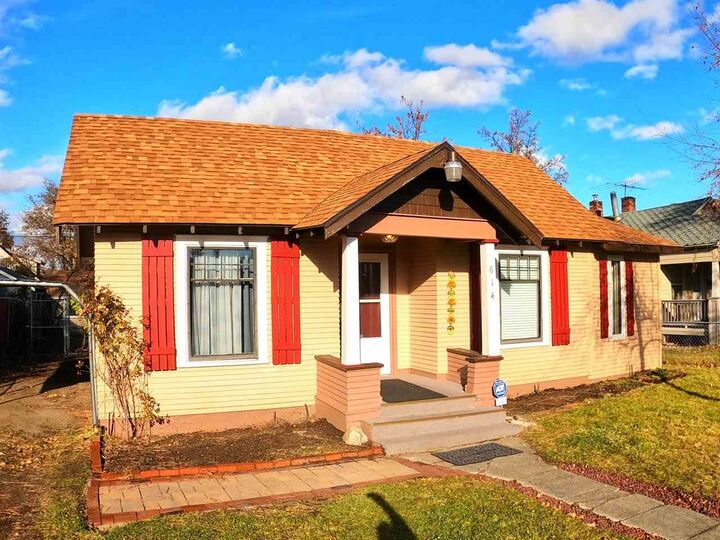 614 W Kiernan Ave  Spokane WA 99205 photo