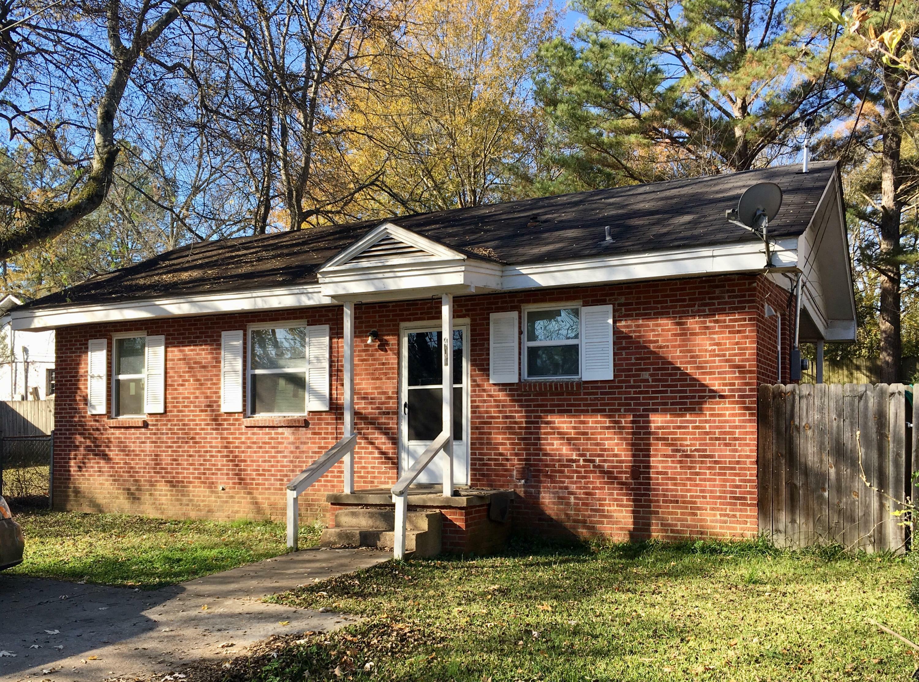 Property Photo:  401 Evergreen St  MS 39759 