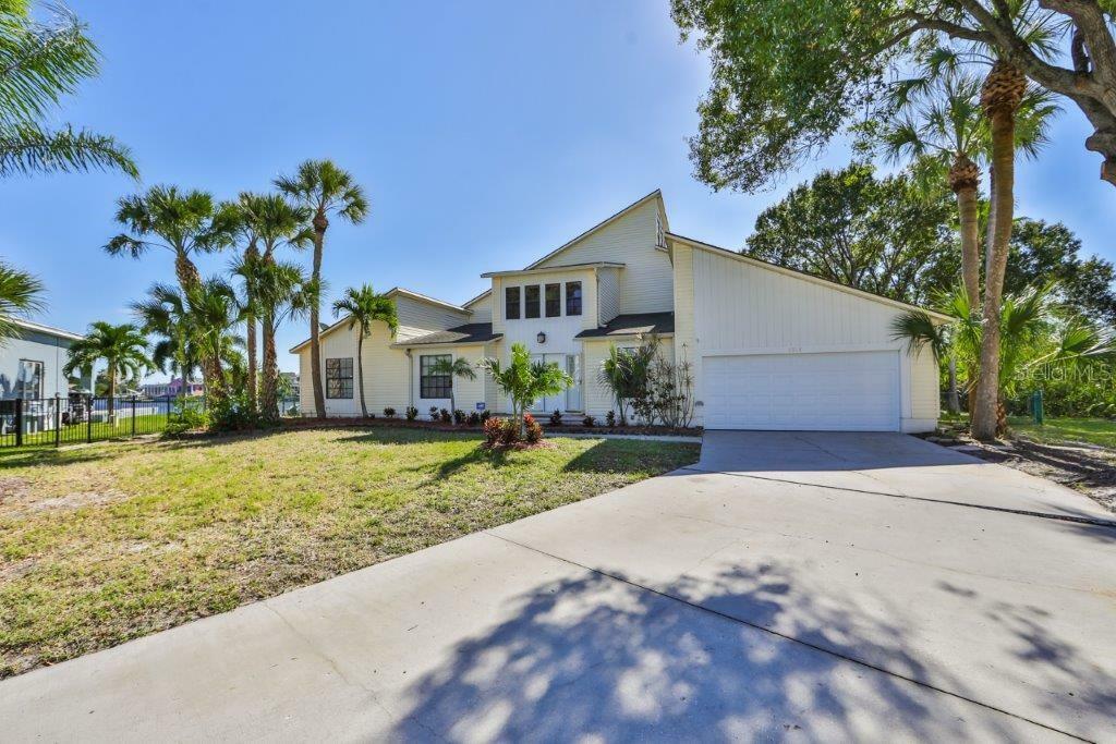 Property Photo:  6501 Seabird Way  FL 33572 