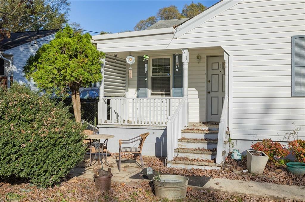 Property Photo:  613 W Acadia Avenue  NC 27127 