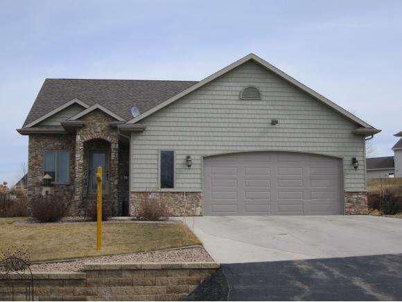 Property Photo: N530 Robinhood Dr WI 54169-9626