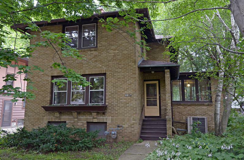Property Photo:  2217 West Lawn Ave  WI 53711 