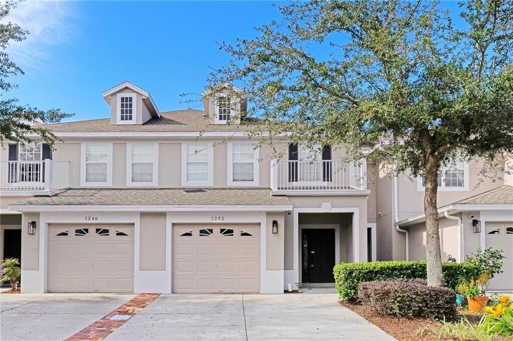 Property Photo:  1242 Falling Star Lane  FL 32828 