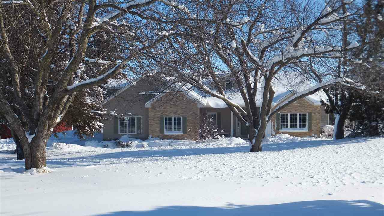 Property Photo:  539 Ayen Rd  WI 53544 