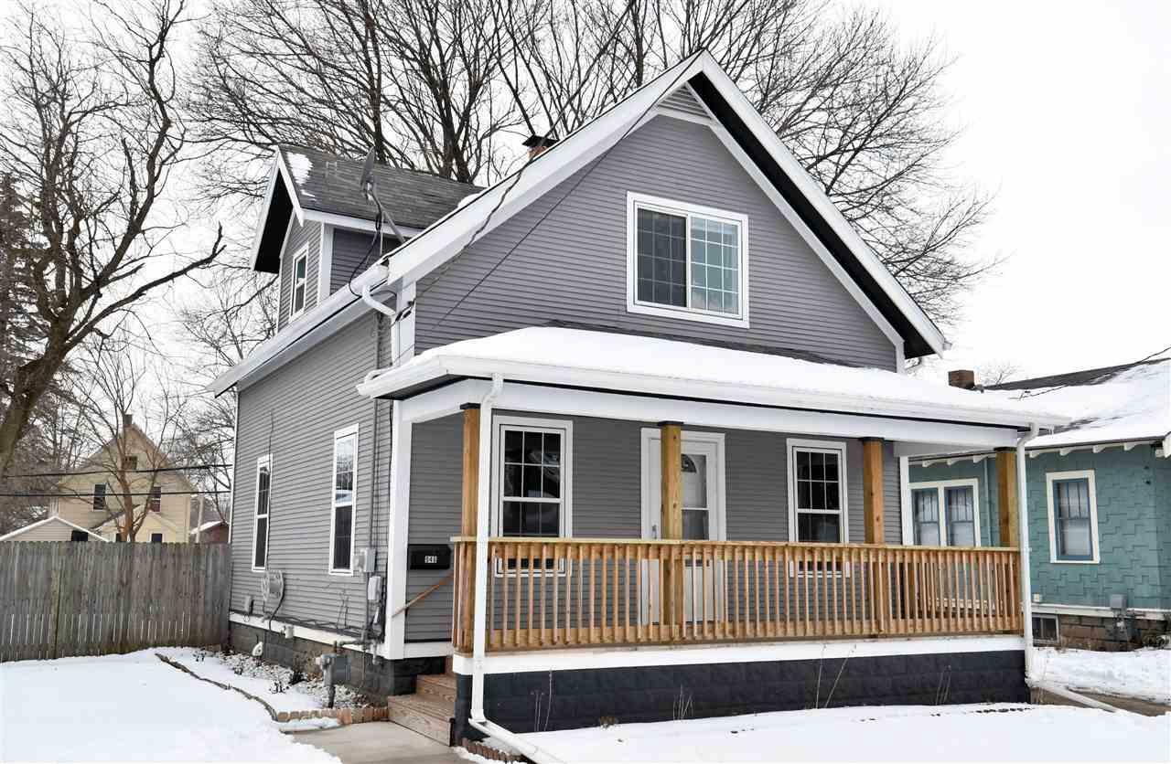 Property Photo:  946 Garfield Ave  WI 53511 