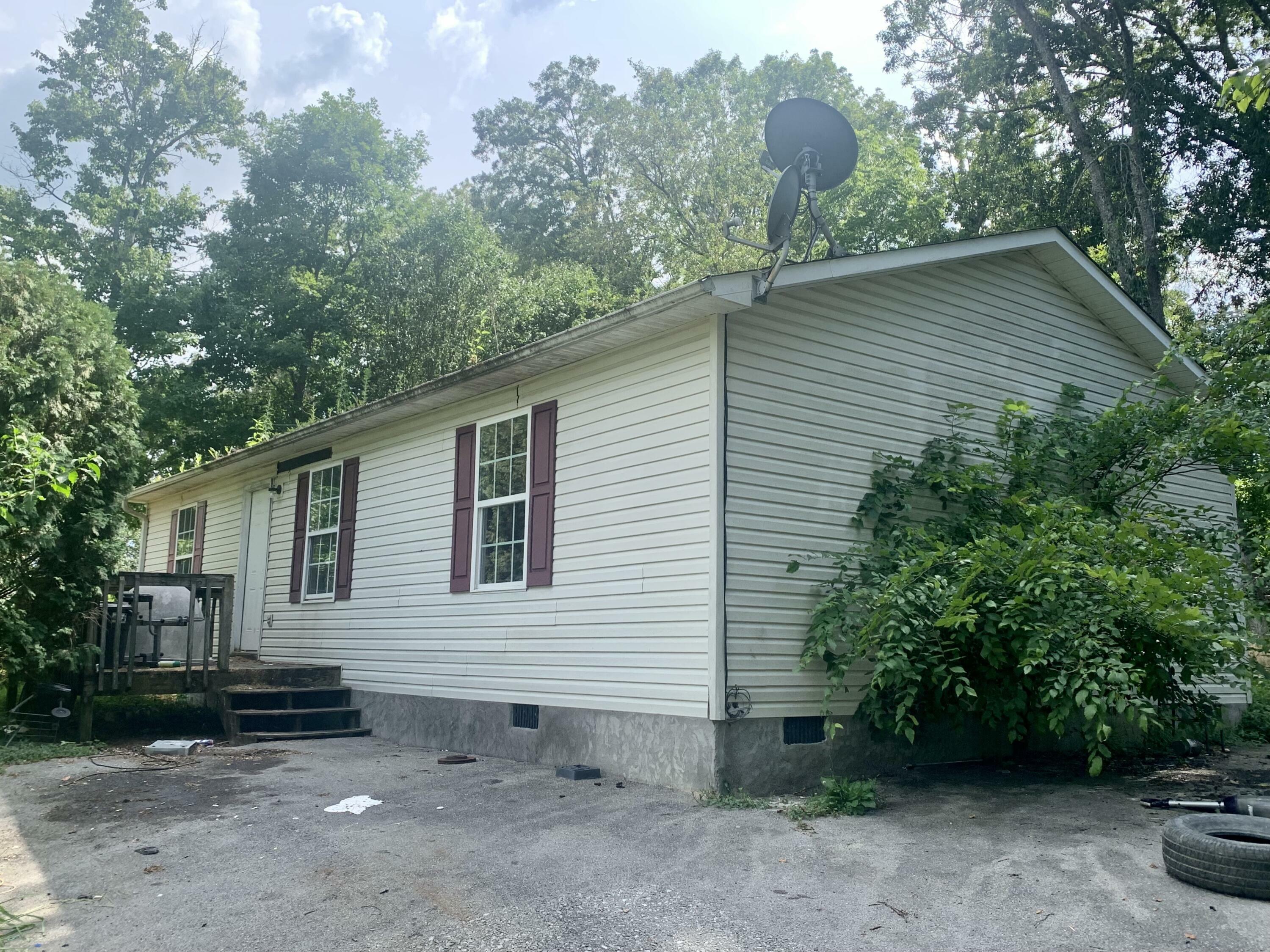 Property Photo:  879 Grassy Branch Road  TN 37321 