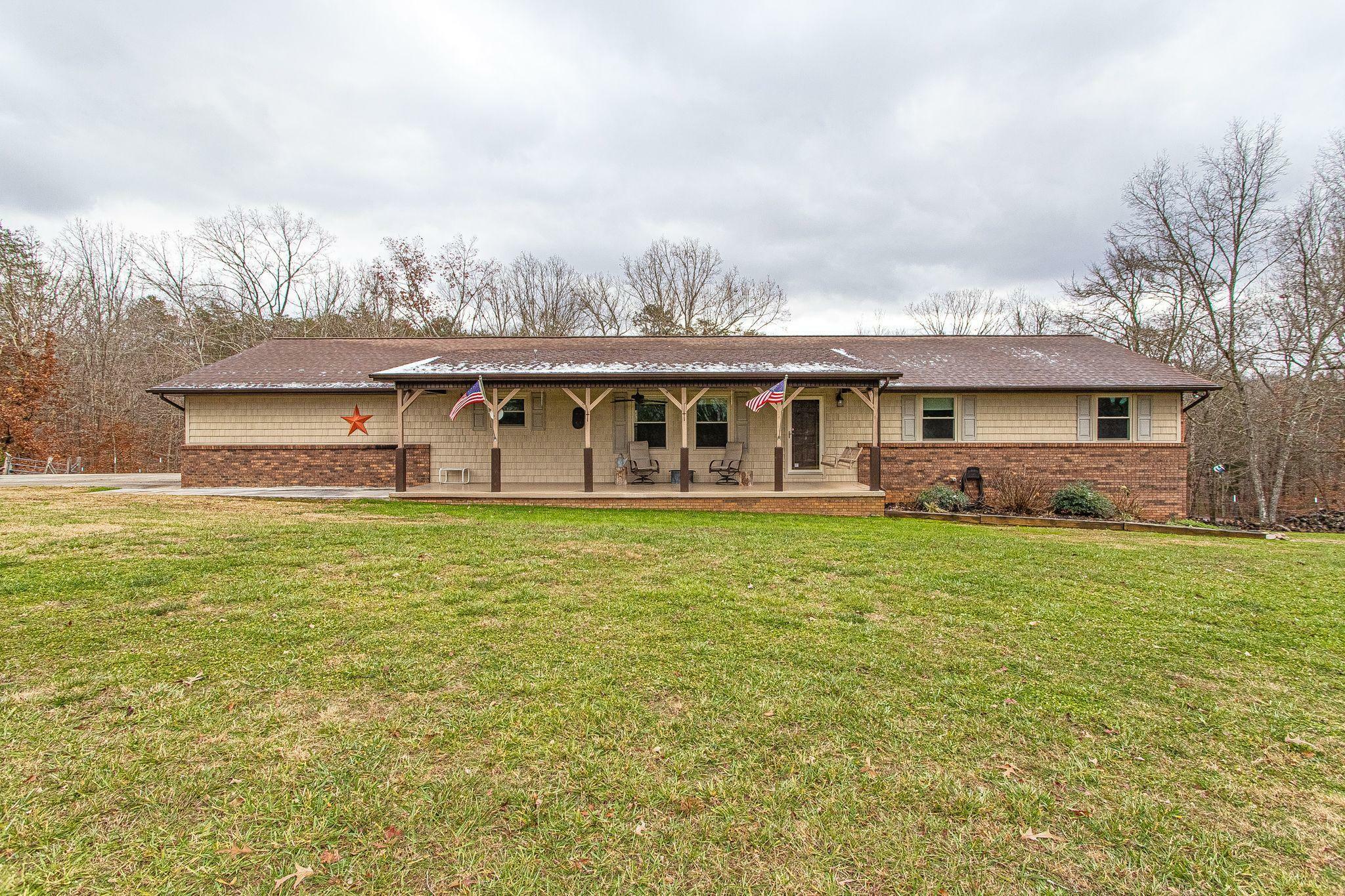 Property Photo:  2028 Hopewell Rd  TN 37920 