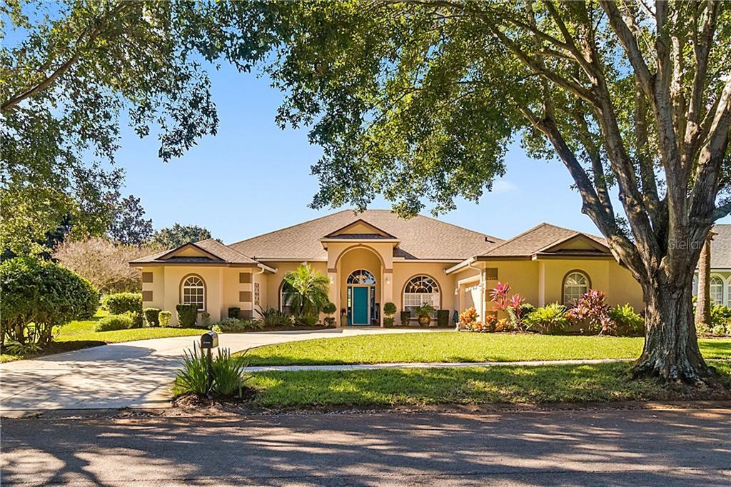Property Photo: 9925 Spring Lake Drive FL 34711