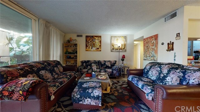 Property Photo:  6979 Palm Ct 115E  CA 92506 