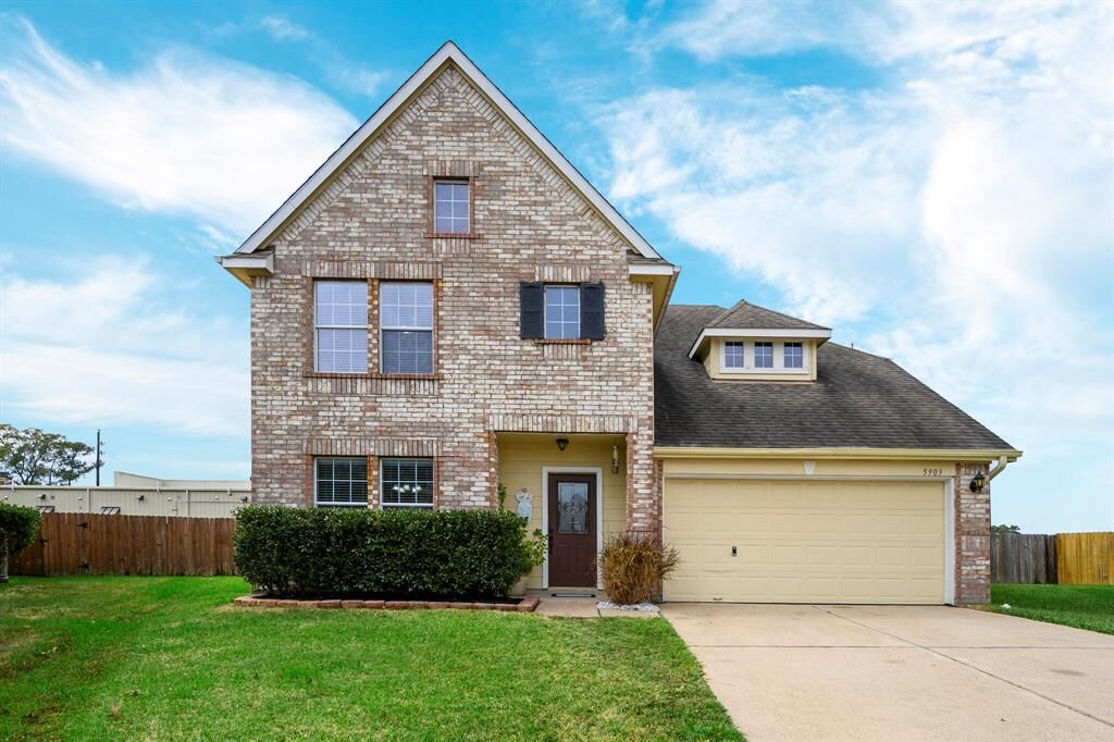Property Photo:  5903 Shadow Creek Court  TX 77523 