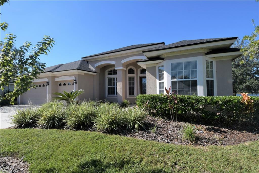 Property Photo:  6113 Cognac Circle  FL 33558 