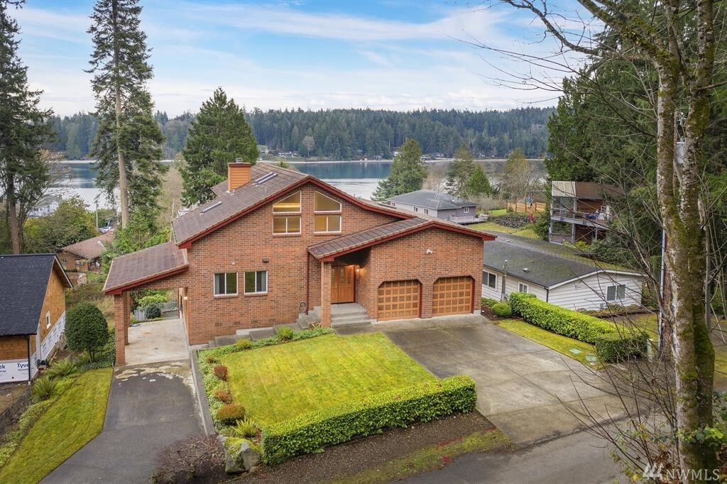 House for sale in Suquamish 17662 Division Ave NE, Suquamish, WA 98392