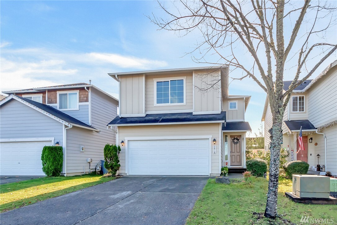 Property Photo: 9818 187th Street Ct E WA 98375
