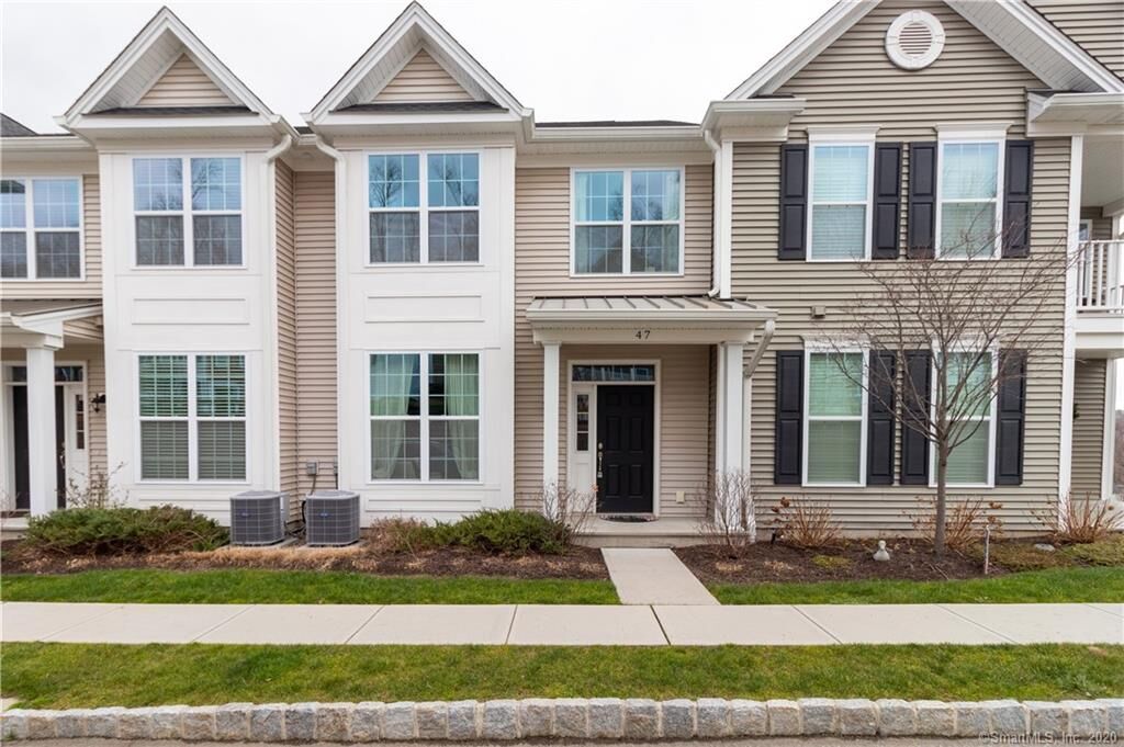 Property Photo: 47 Warrington Round 47 CT 06810