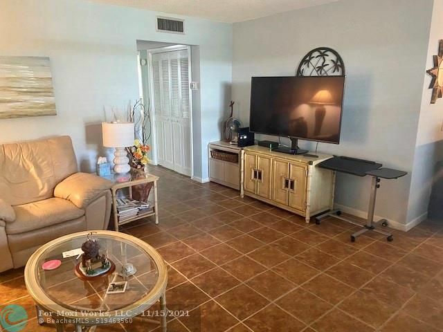 228 Hibiscus Ave 131  Lauderdale by the Sea FL 33308 photo