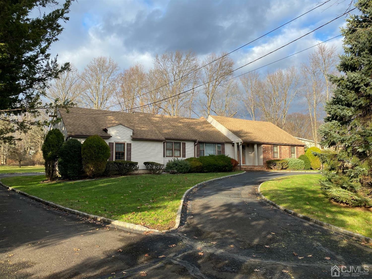 Property Photo:  1761 Raritan Road  NJ 07076 