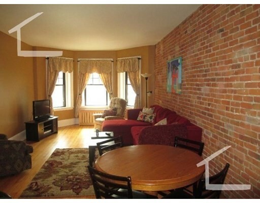 Property Photo:  1169 Commonwealth Ave 2  MA 02134 