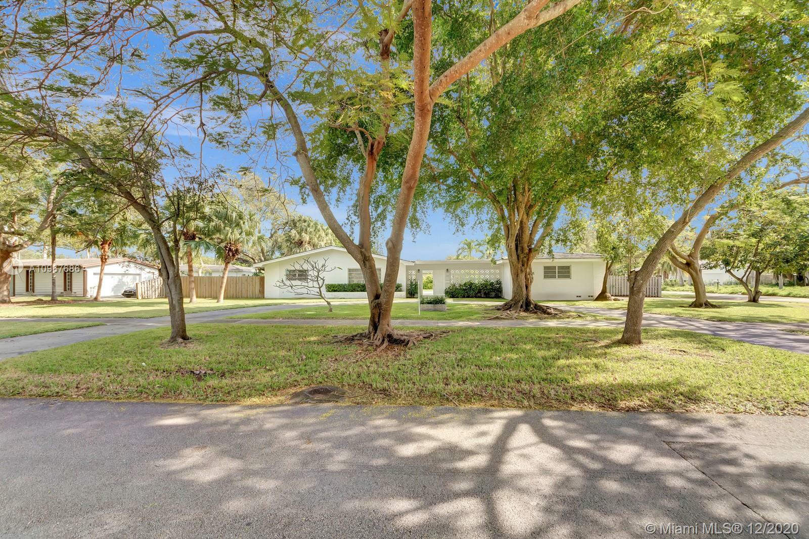 Property Photo:  16851 SW 77th Ave  FL 33157 