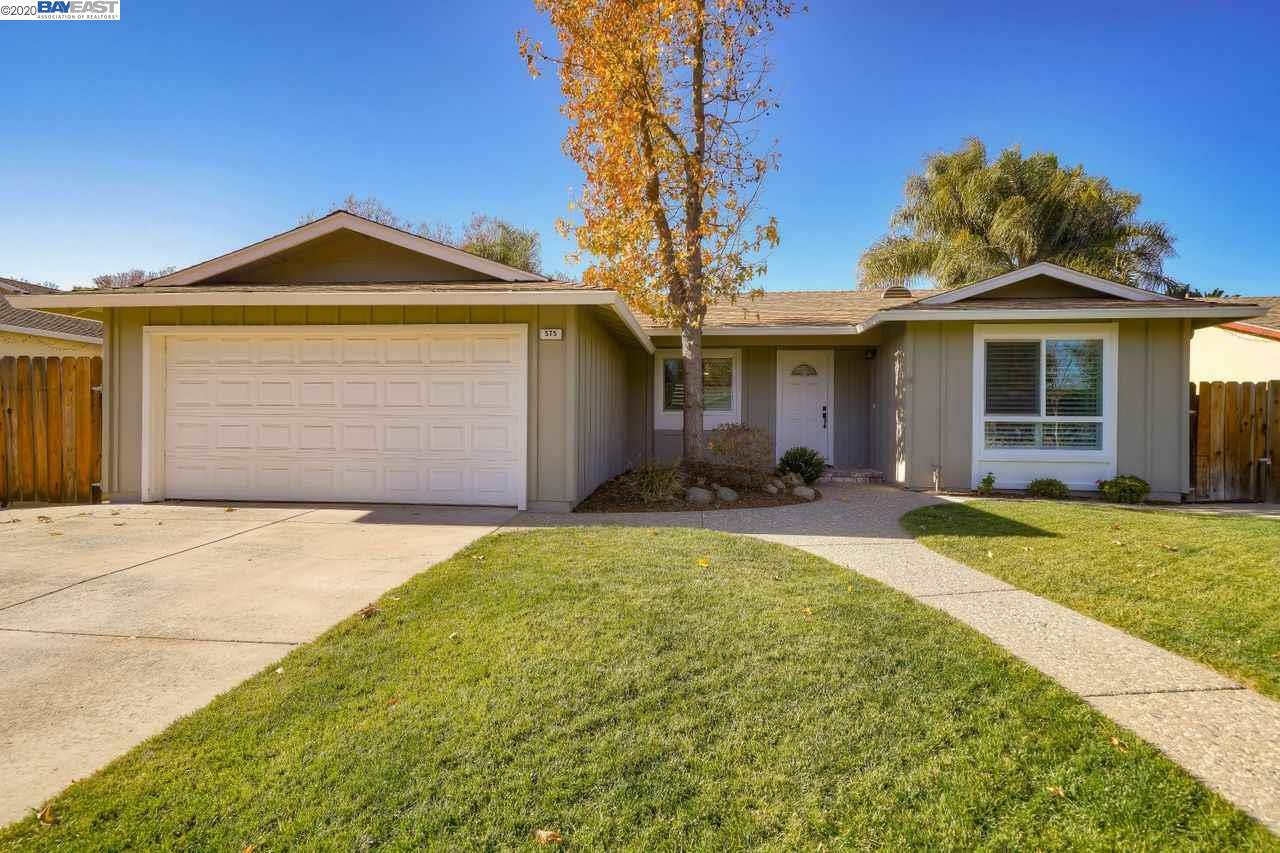 Property Photo:  575 Heather Place  CA 94513-1462 