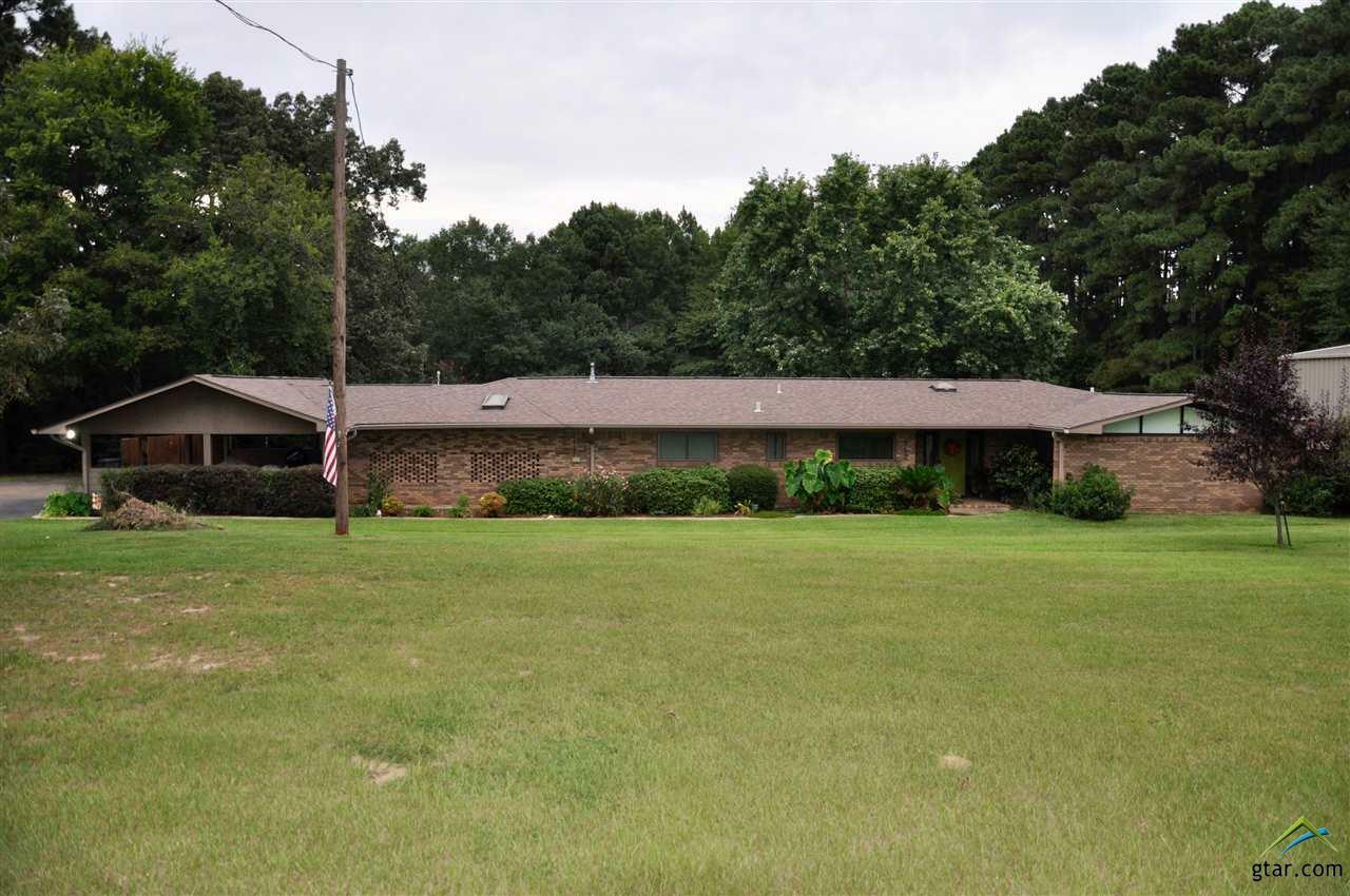 Property Photo:  512 Hillcrest  TX 75656 