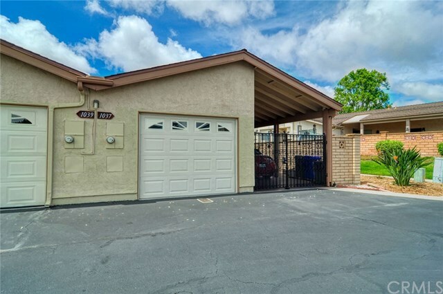 Property Photo:  1037 Plover Way  CA 92057 