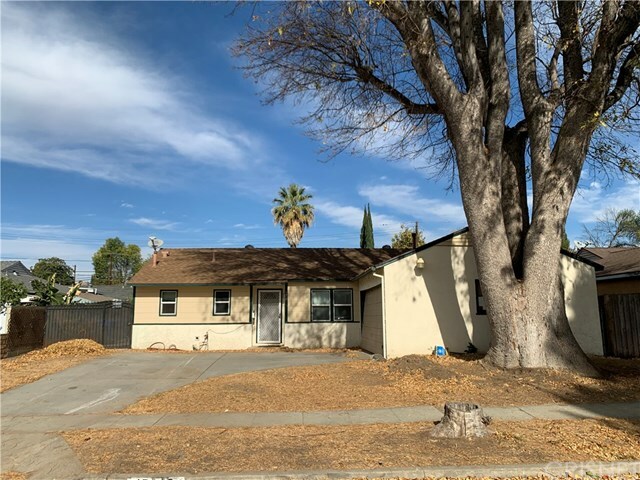 Property Photo:  17815 Blythe Street  CA 91335 