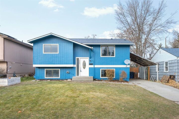 2507 E Hoffman Ave  Spokane WA 99207 photo