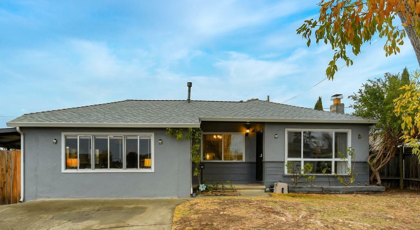 Property Photo: 365 Hazen Street CA 95035