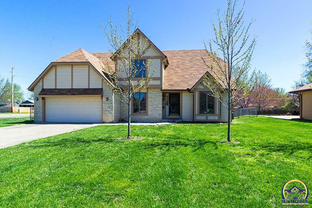 Property Photo: 2900 SW Arvonia Pl KS 66614