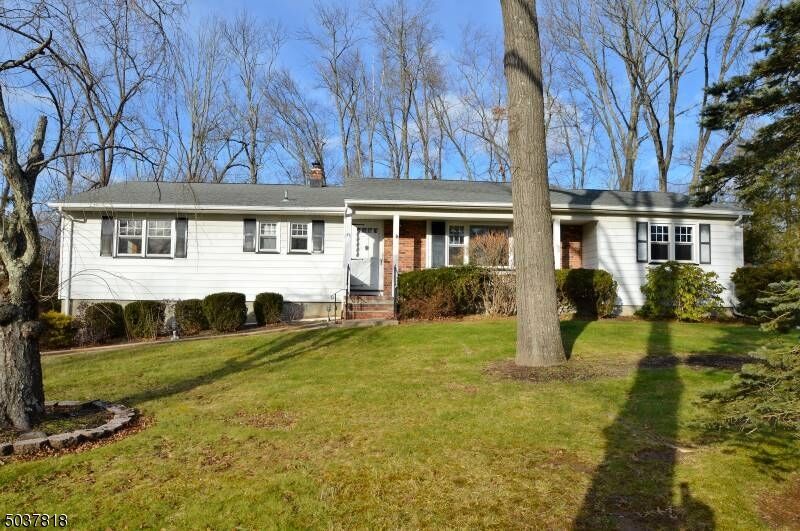 Property Photo:  51 Parkside Dr  NJ 07936 