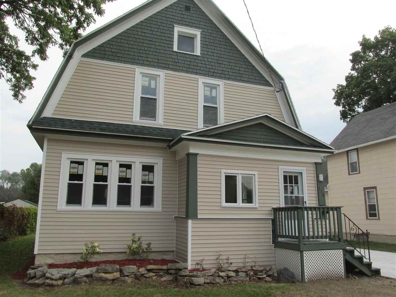 Property Photo:  316 Taylor Street  WI 54130 