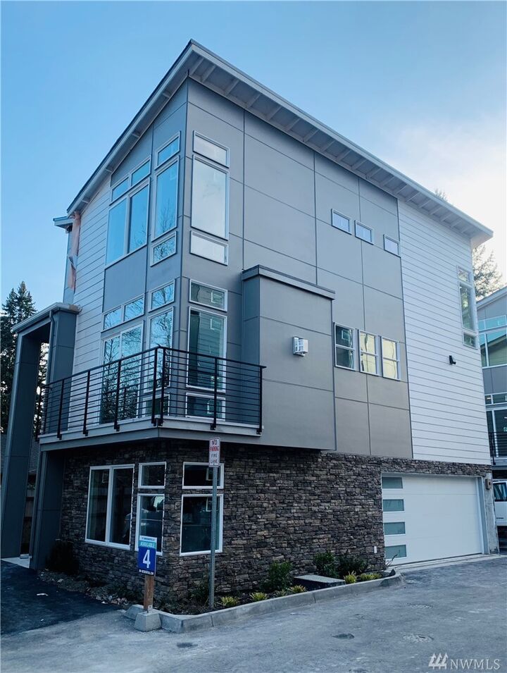 19237 100th Ave NE  Bothell WA 98011 photo