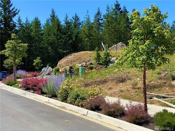 Property Photo:  3944 Rock Ridge Pkwy  WA 98221 