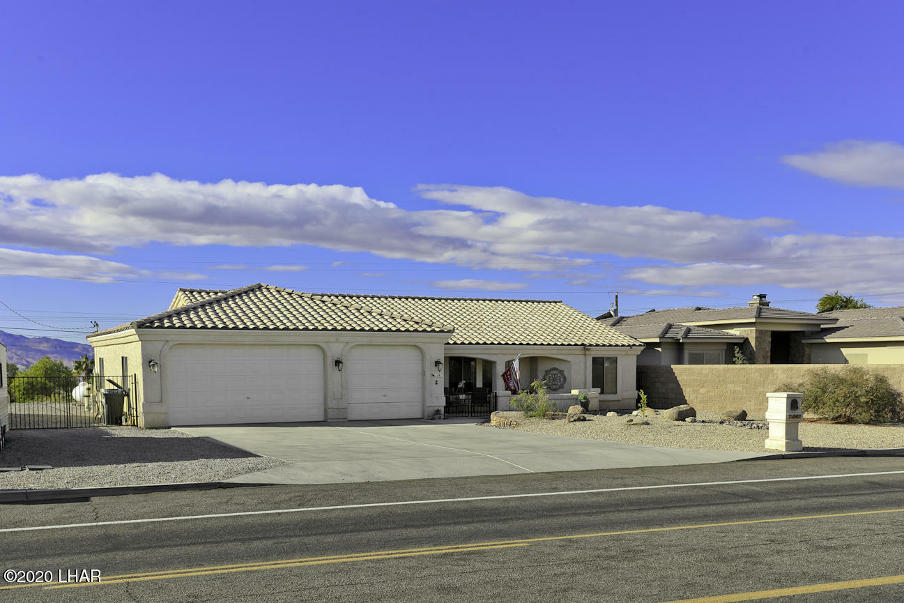 Property Photo:  1241 McCulloch Blvd  AZ 86406 