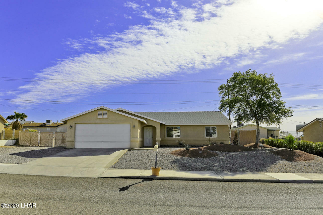 Property Photo:  2440 Cielo Dr  AZ 86403 