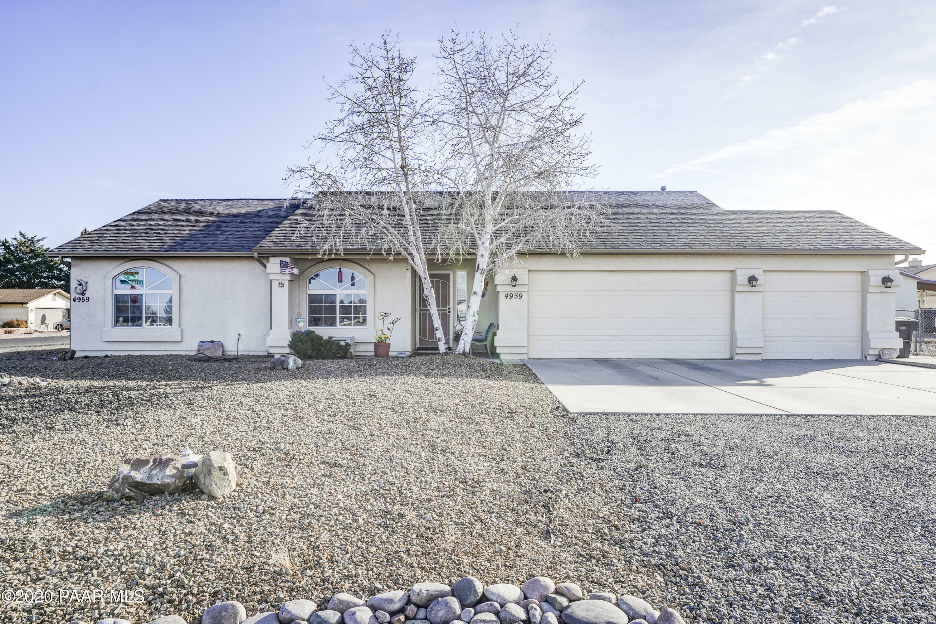 Property Photo:  4959 N Pebble Circle  AZ 86314 