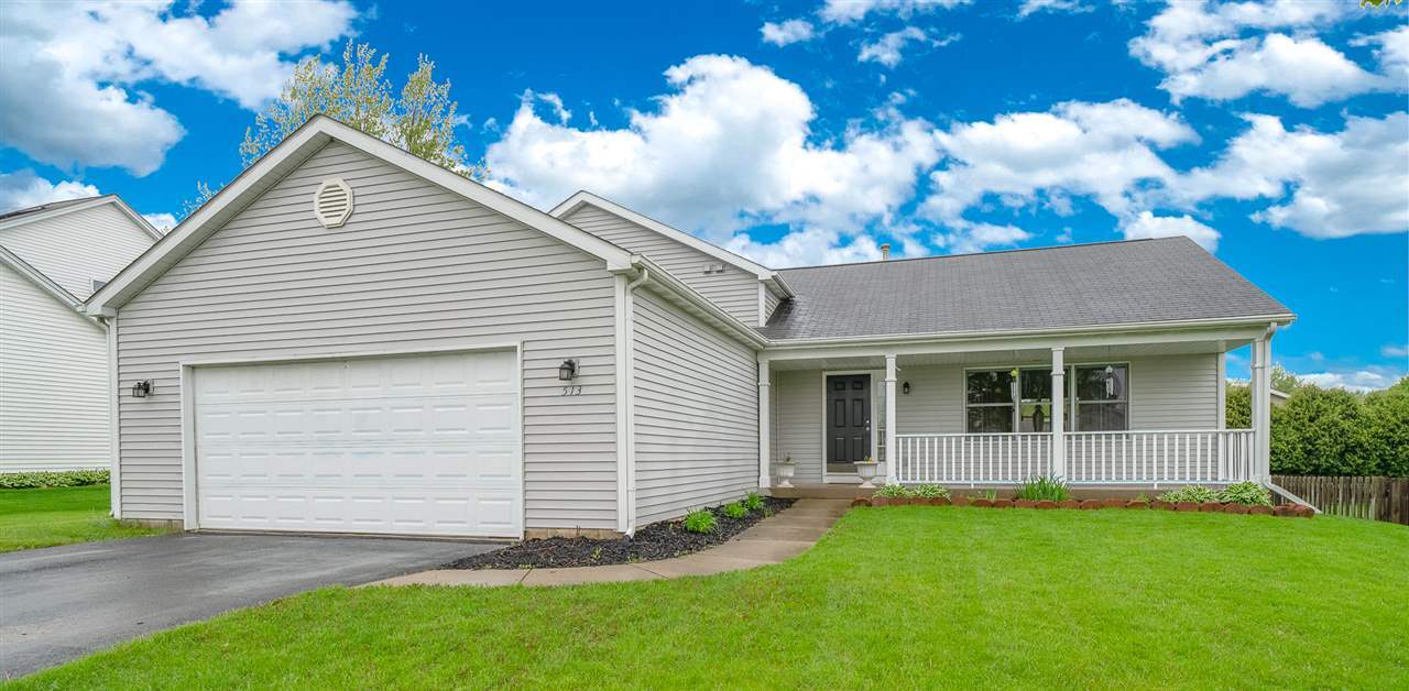 Property Photo: 513 Jamestown Avenue IL 61008