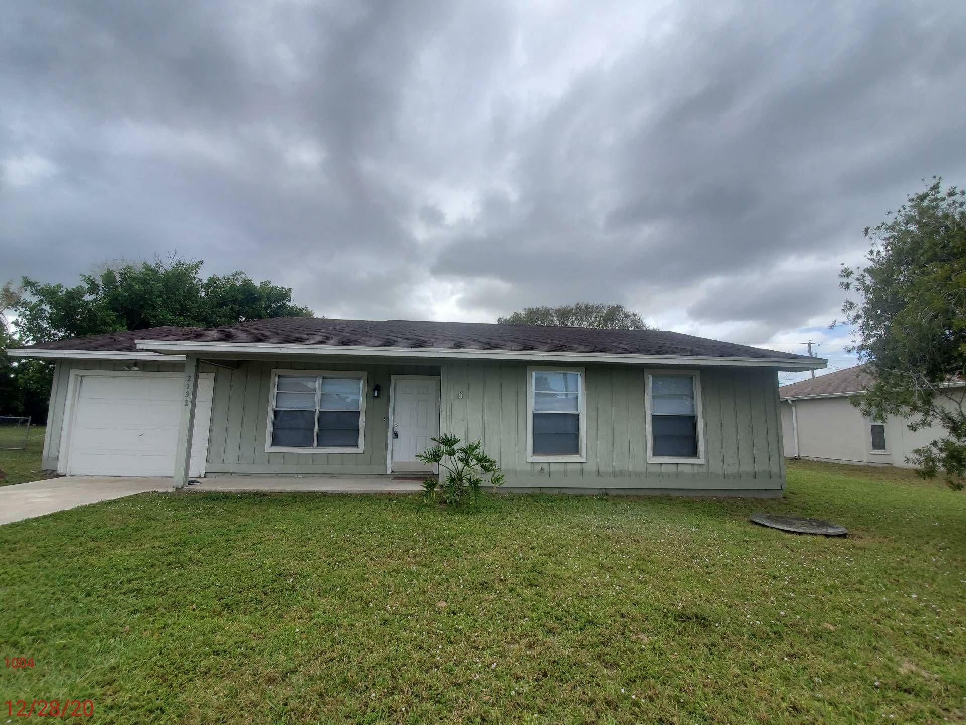 Property Photo:  2132 SW Cameo Boulevard  FL 34953 